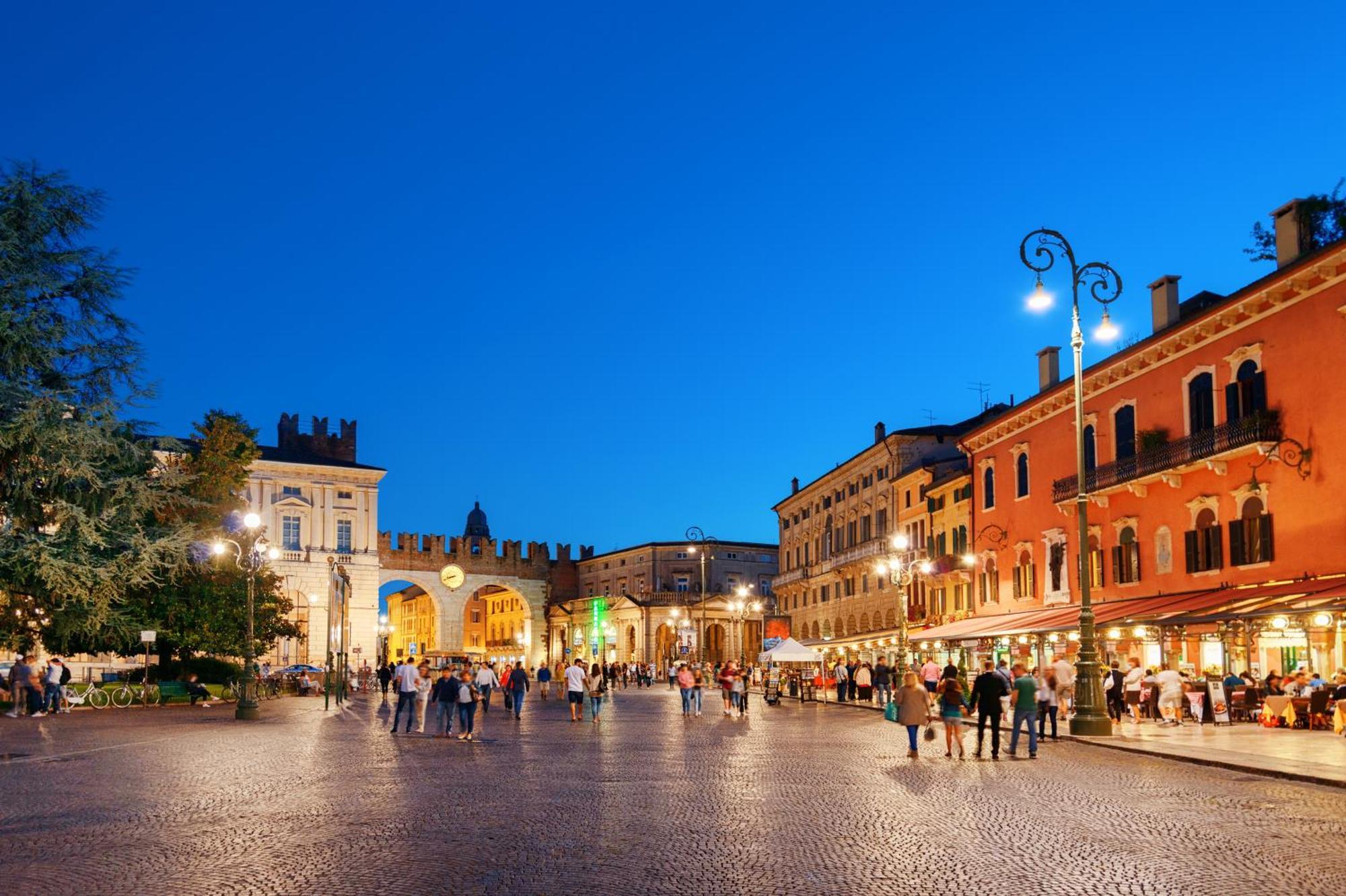Appartamento Verona For You - Happy Rentals Buitenkant foto
